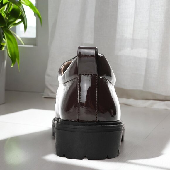 Journee Collection Women's Brown Zina Lace up Lug Sole Oxford Shoes Size 10M NIB - Picture 3 of 4